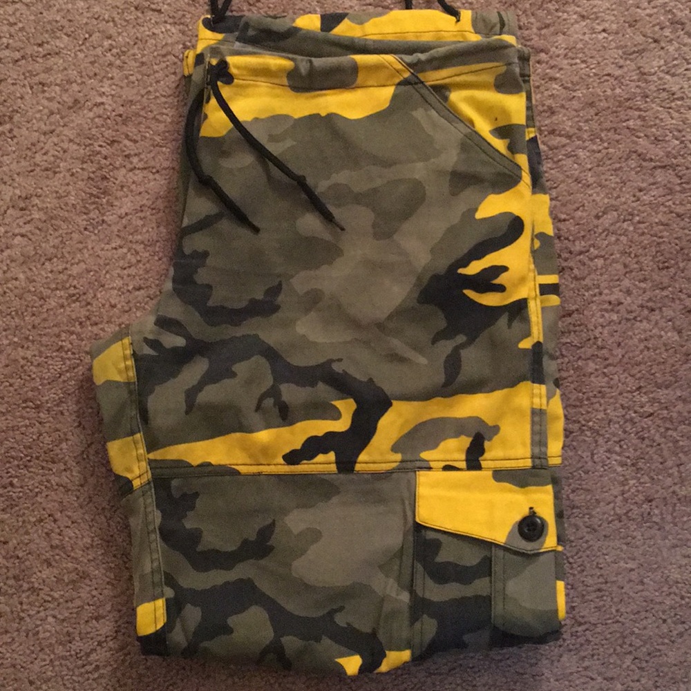 Yellow/Green Camo Combat Pants Sz 12/L